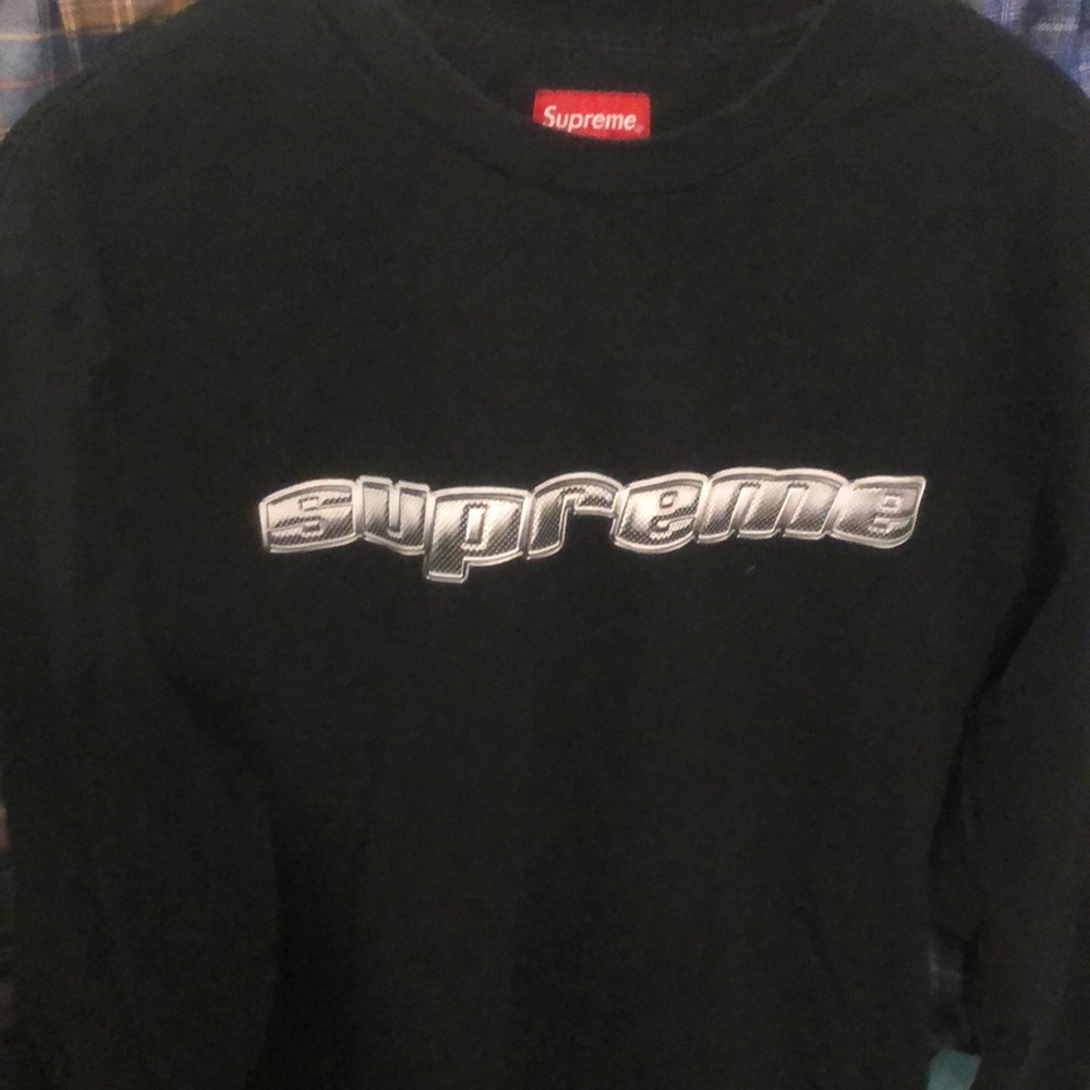 SUPREME long sleeve. Black with silver supreme across the chest